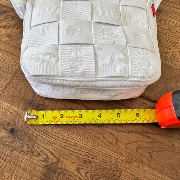 New Supreme Woven Shoulder Bag White SS23 Jacquard Adjustable HTF - Picture 12 of 14